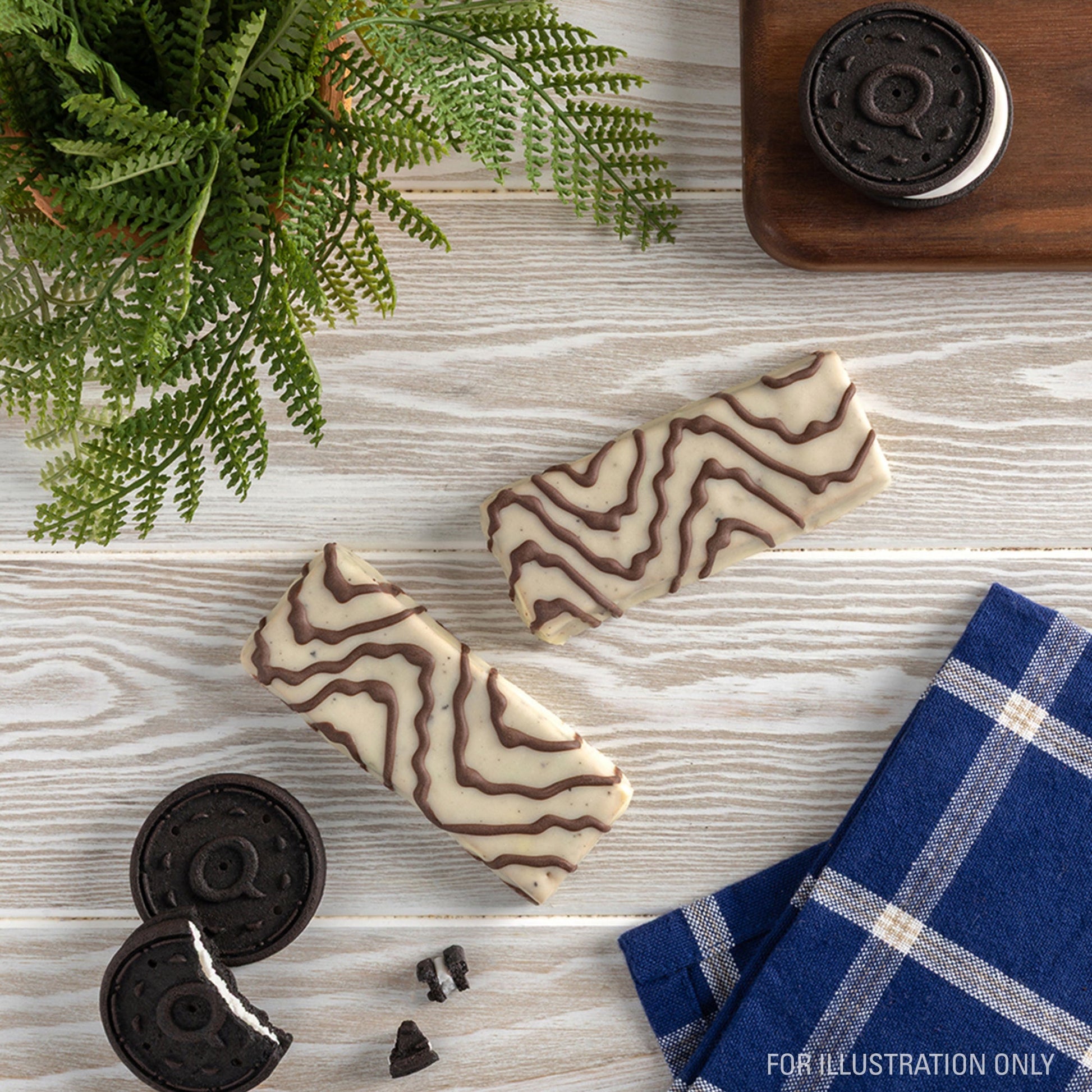 dipped-cookies-and-cream-protein-bars-h4 15807_QN_USA_ProteinBar_CAC_InterimAssetUpdate_Digital-Dipped-ProductCarouselSet_Tabletop2.jpg