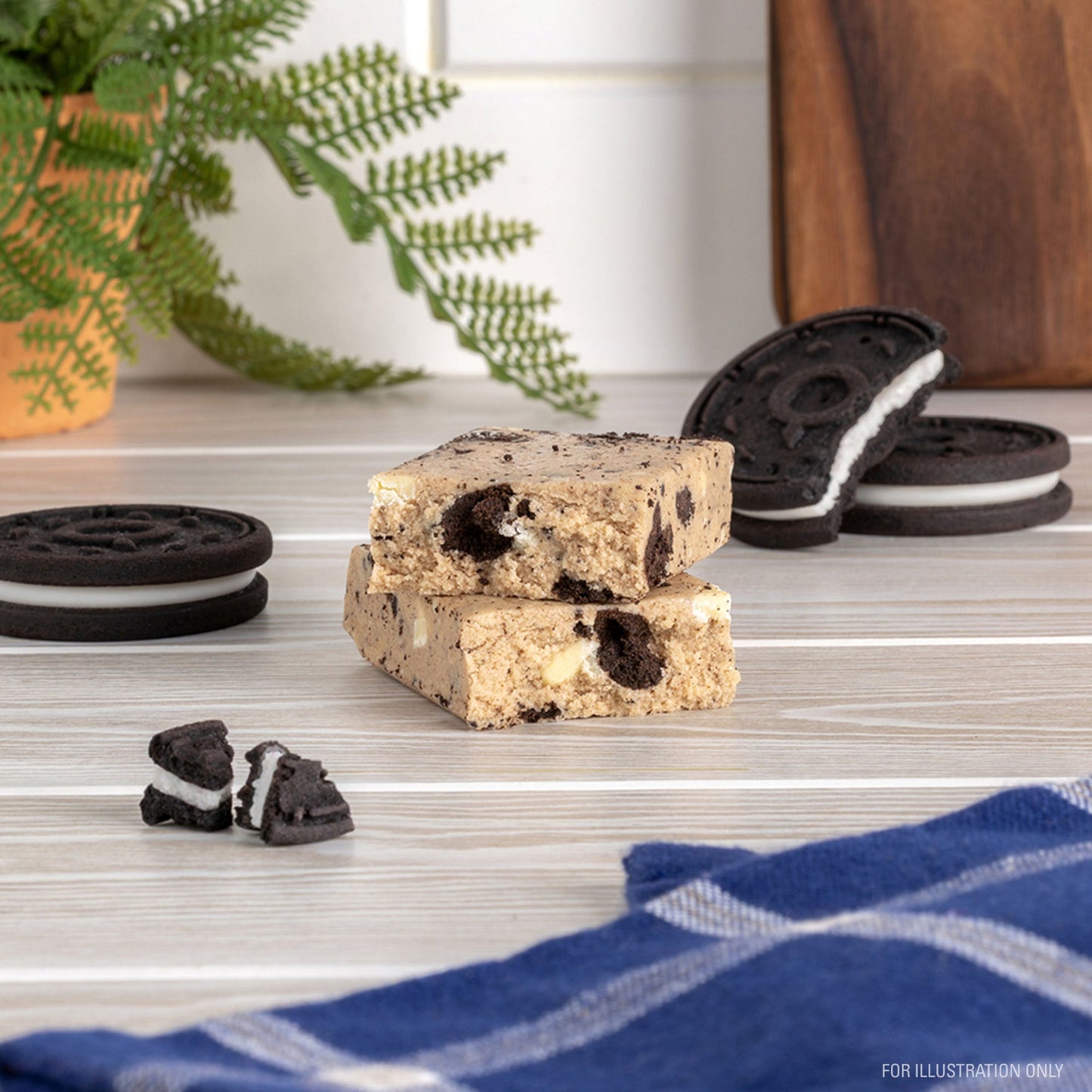 cookies-and-cream-protein-bars-l3 15807_QN_USA_ProteinBar_CAC_InterimAssetUpdate_Digital_Tabletop1.jpg